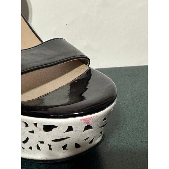 JustFab Wedge Strappy Heels Black and White Designs Summer Classy Ankle Strap 10 - Picture 2 of 6